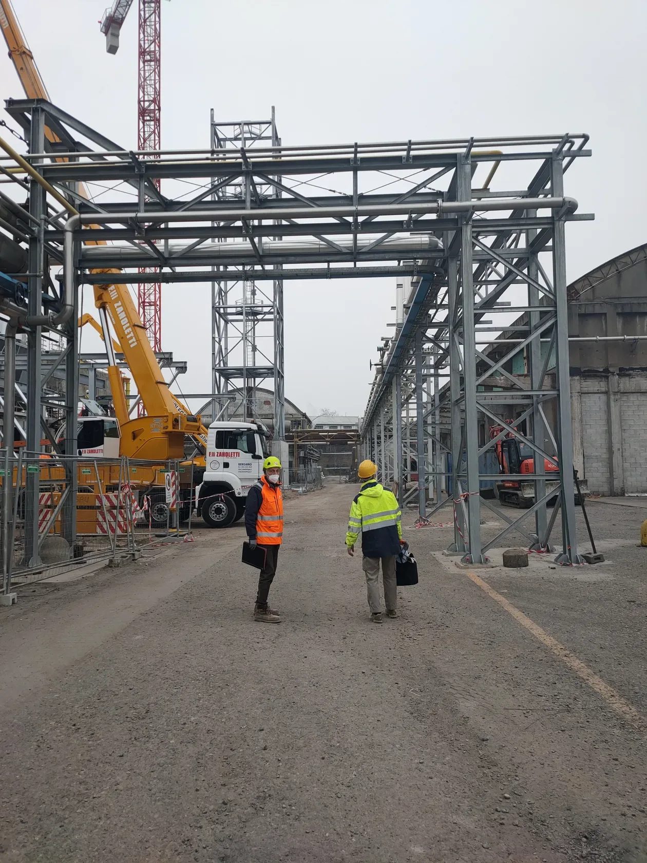 4 camini autoportanti in acciaio 1